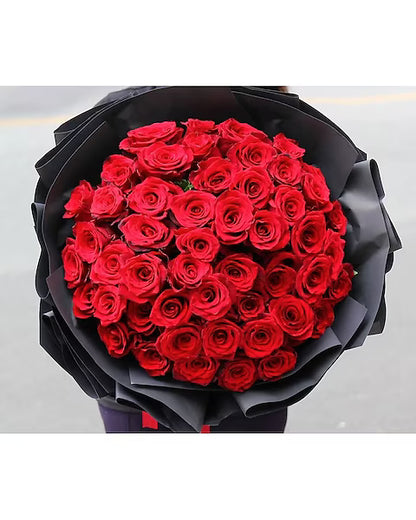 RIZZ Rose Arrangement - Bouquet